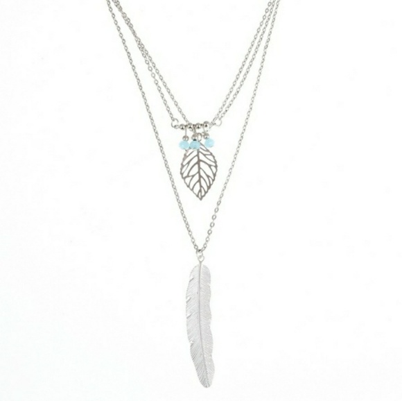 Layered Feather Pendant Necklace - Picture 3 of 5